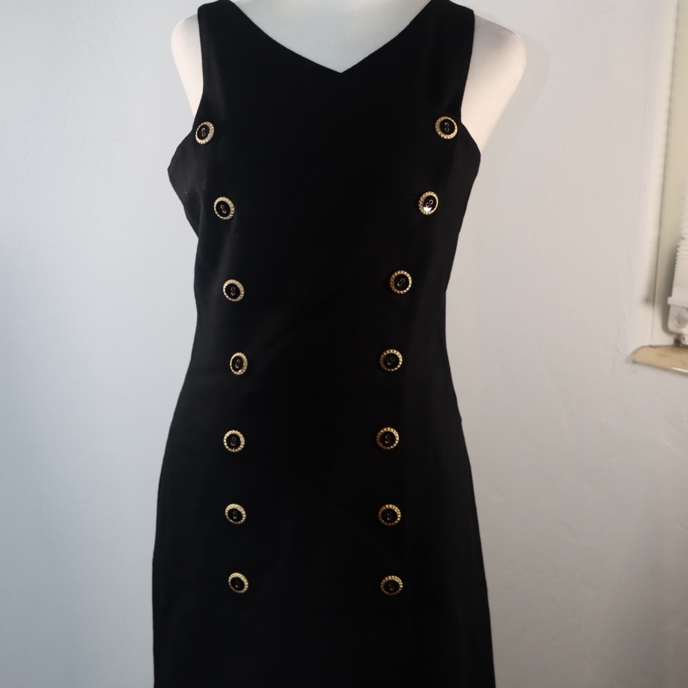 Bebe Black Sheath Mini Dress V-Neck Sleeveless